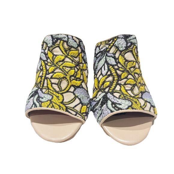 Crown Vintage Clara Floral Lace Peep-Toe Block Heel Mules Sandals Sz 8 - Picture 3 of 11